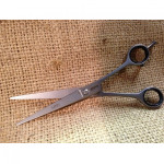 Jaguar Satin 7" White Line scissor. Excellent for slice cutting.